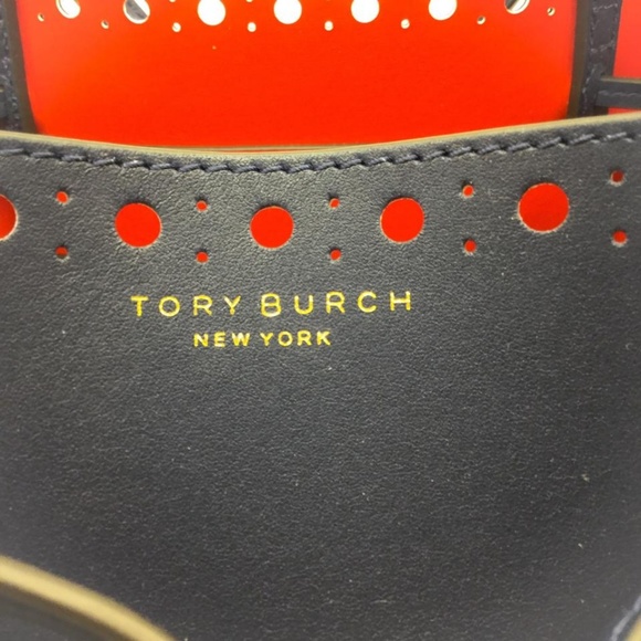 Tory Burch Block-T T Navy Leather Tote - Picture 6 of 8